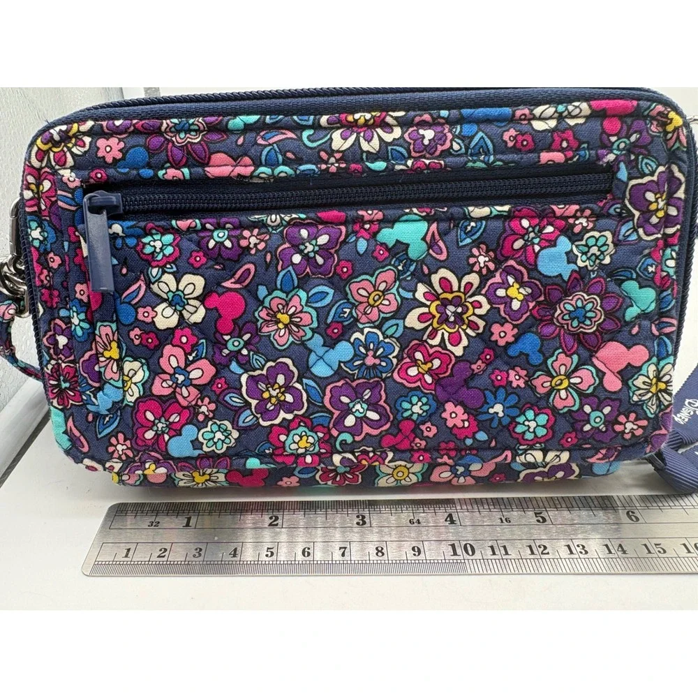 Vera Bradley Disney Mickey Minnie All In One Crossbody Bag Wallet